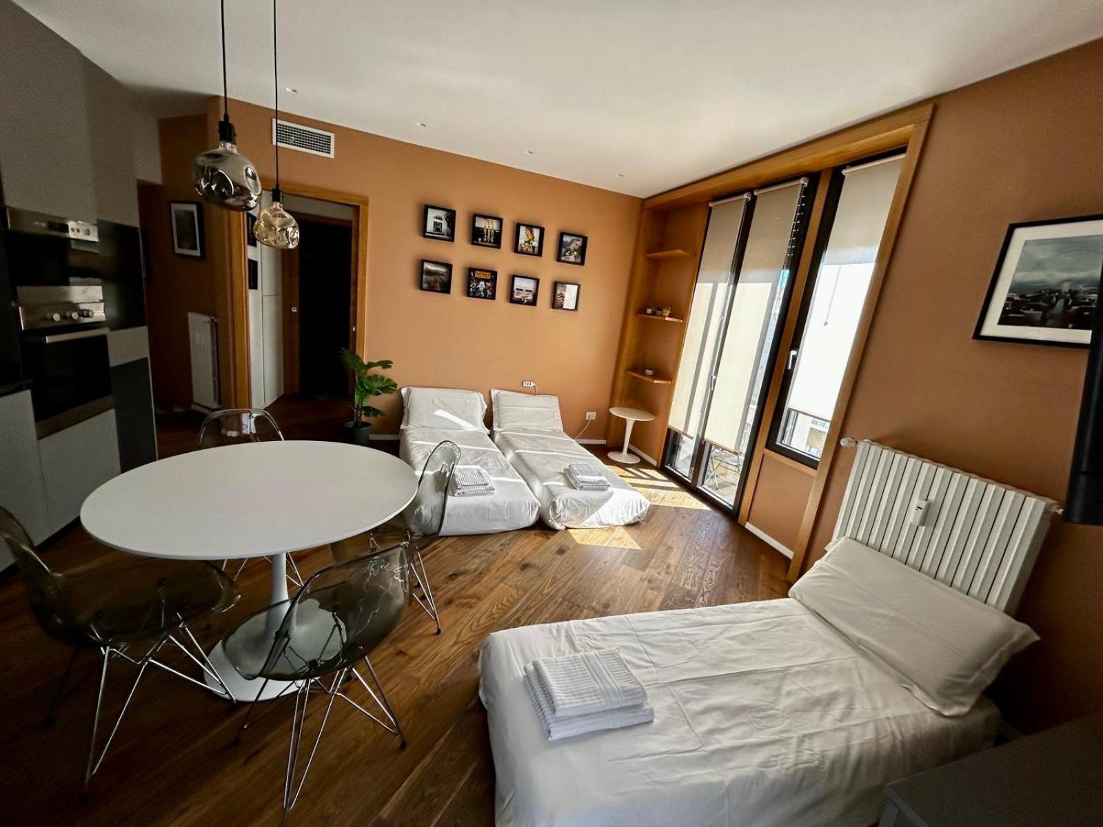 The Visionary Home - Navigli Area Milano Esterno foto